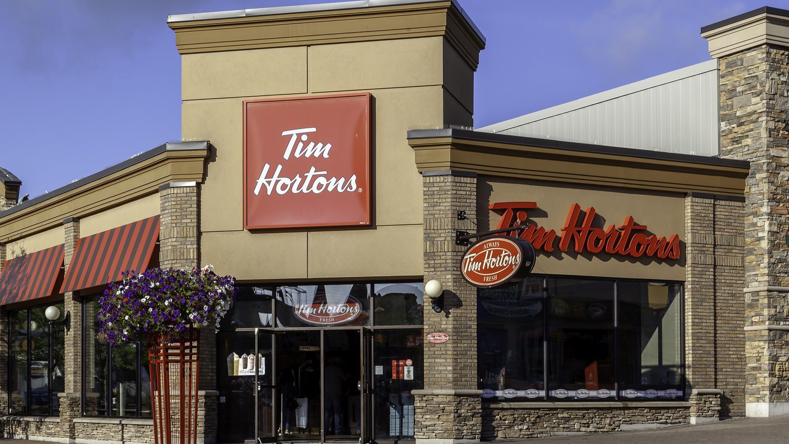 Tim Horton  Tim Hortons Founder - People - 1000 Towns of Canada