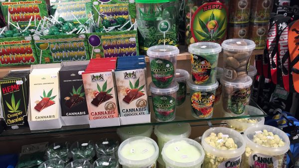 ﻿ Adults who live near licensed cannabis retailers are more likely to obtain cannabis from legal sources according to a new study at the University of Waterloo.